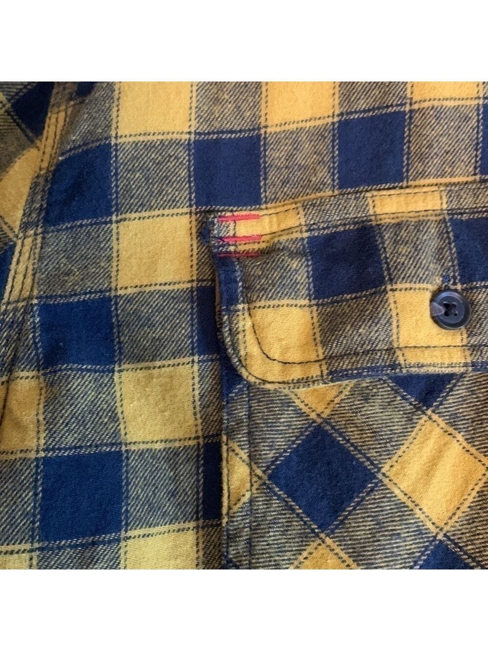 Urban Outfitters Cropped Flannel Button Down Shirt - Picture 6 of 13